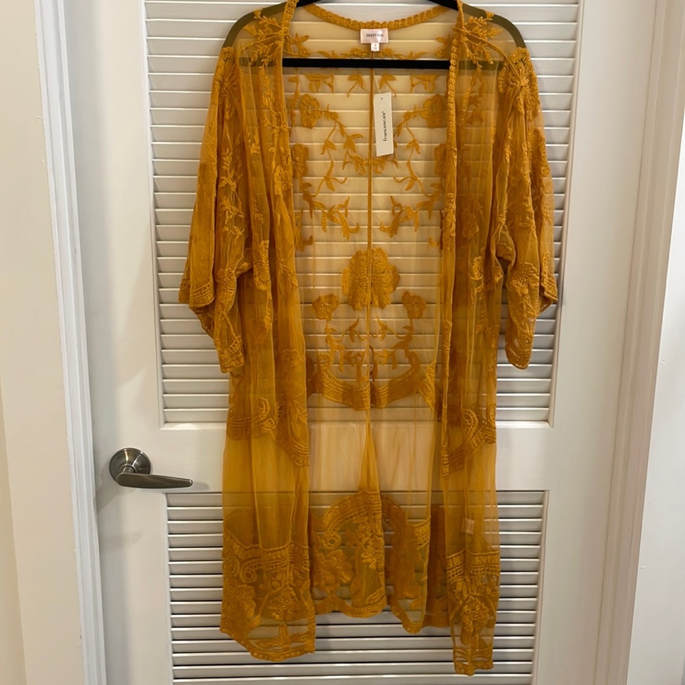 Brand new lace cover up